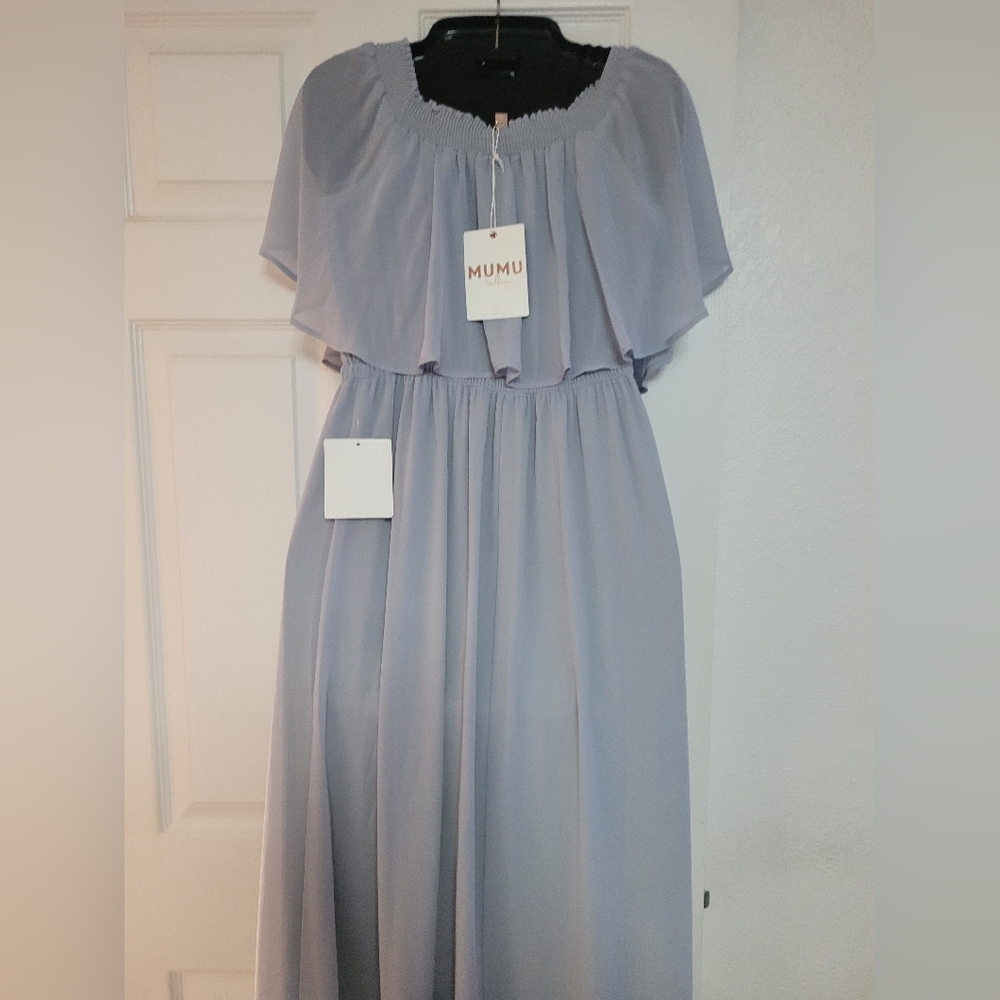Elegant Off-Shoulder Light Blue Dress - Picture 5 of 8
